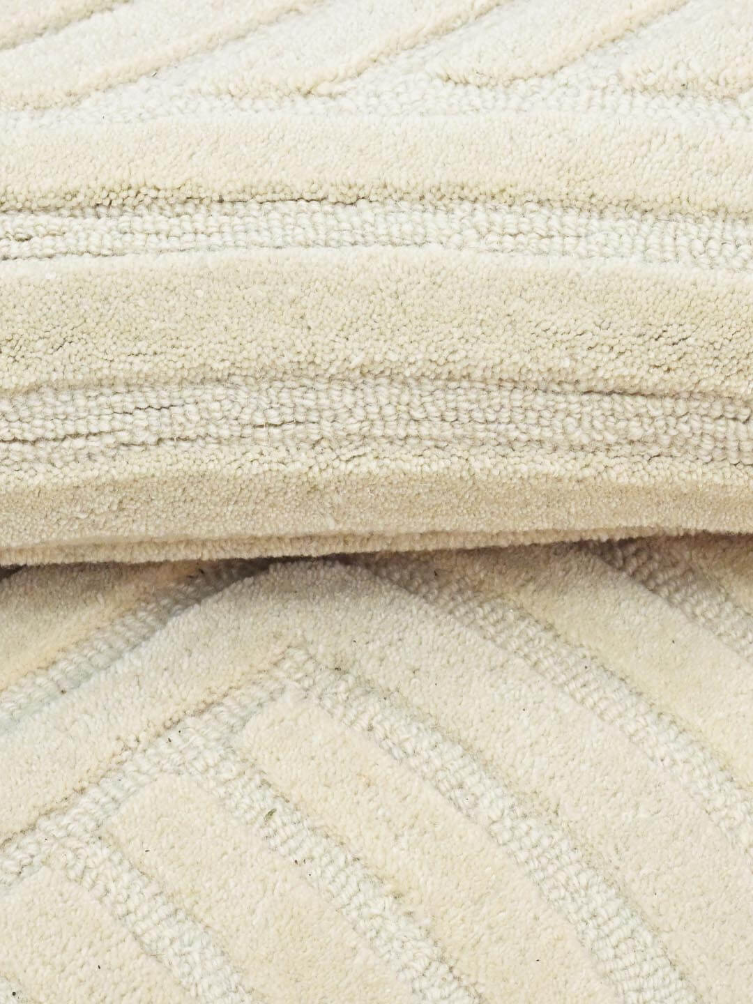 tufted textured wool rug