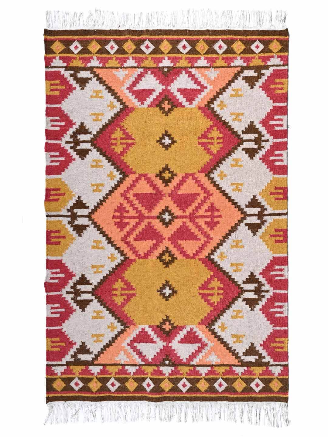 geometric pattern decorative dhurrie rug