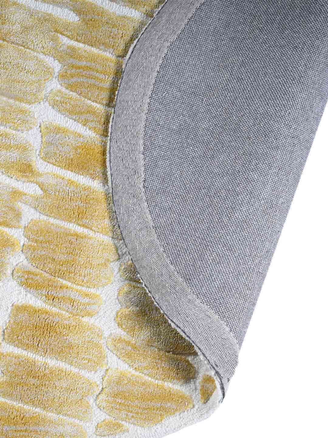 hand tufted carpet back