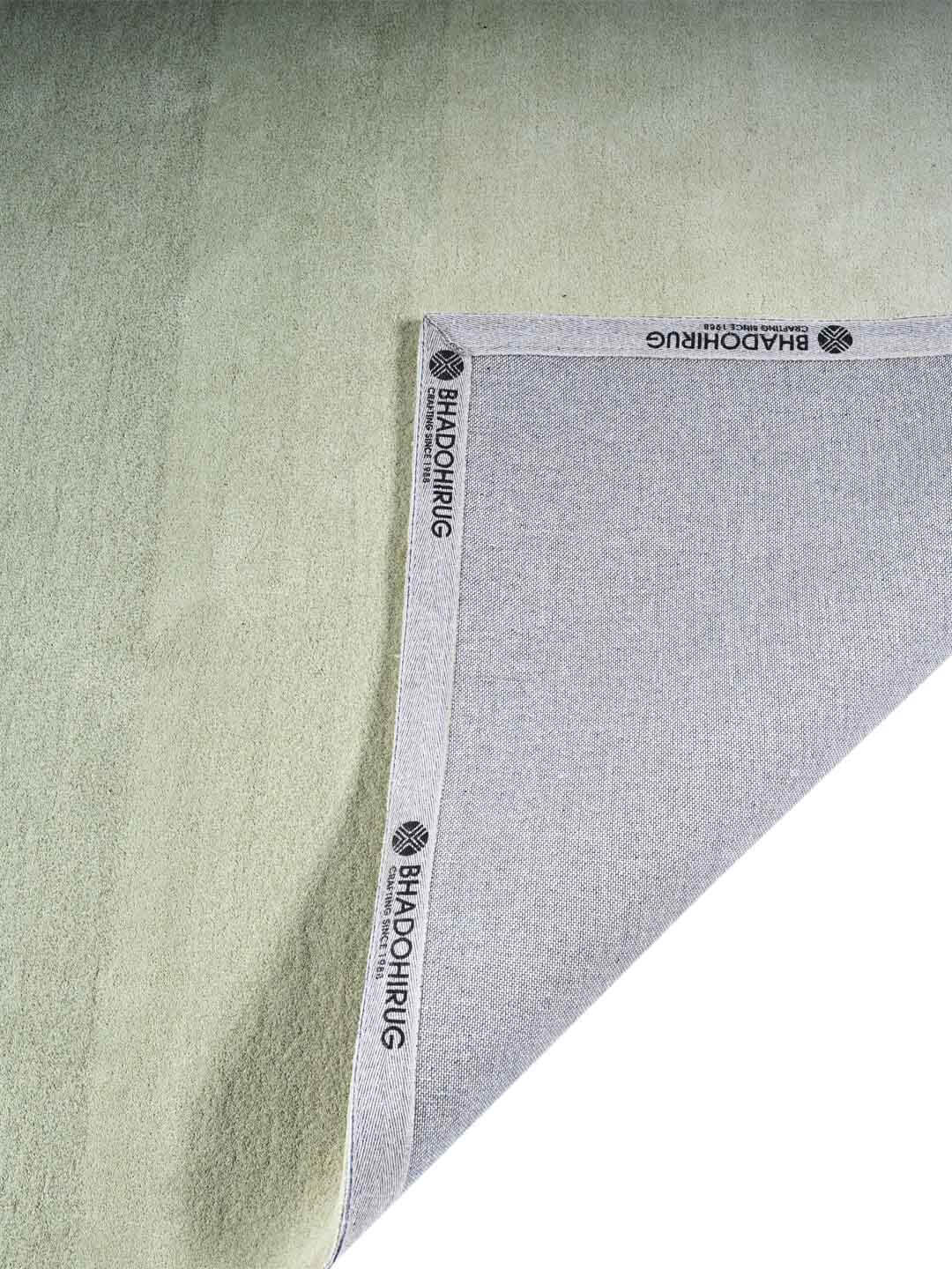bhadohirug's tufted wool rug back