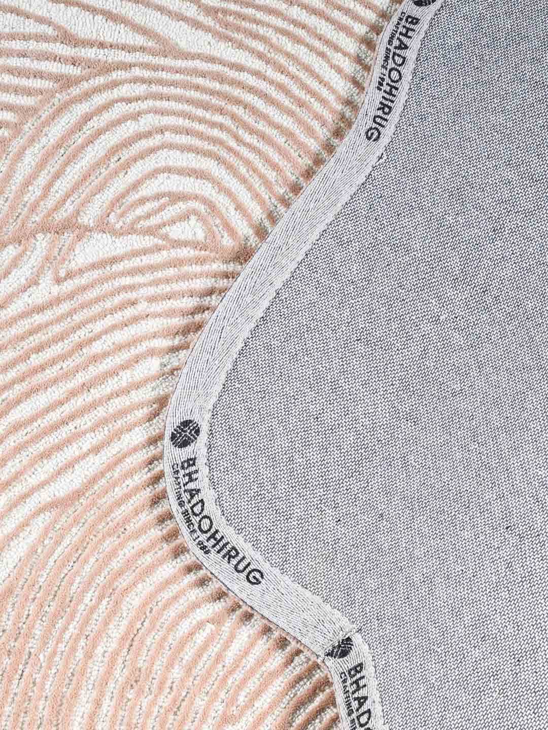 bhadohirug's tufted wool rug